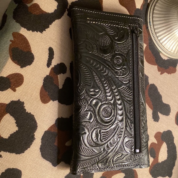 Wallet - Picture 2 of 3